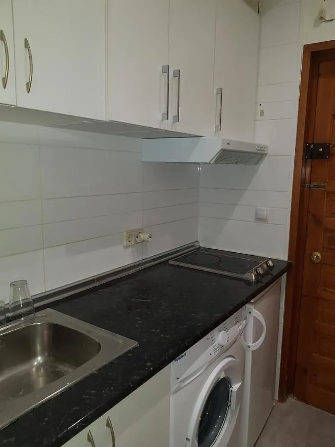 شقة Estudio Centro Torremolinos, Calle Romero Aguilera 12, Edificio Lima I 0*, توريمولينوس